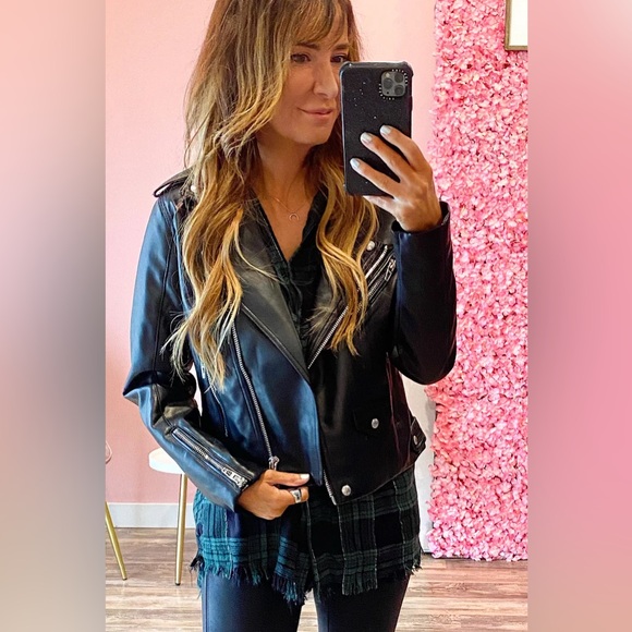 BlankNYC Faux Leather Moto Jacket - Picture 6 of 7